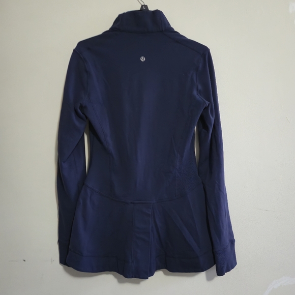 Lululemon Define Jacket With Split Hem In Back - Picture 1 of 9
